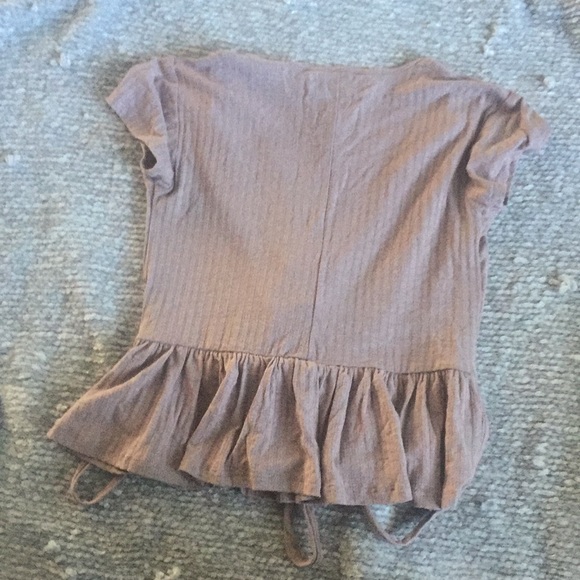 XS URBAN OUTFITTERS TOP - Picture 3 of 3